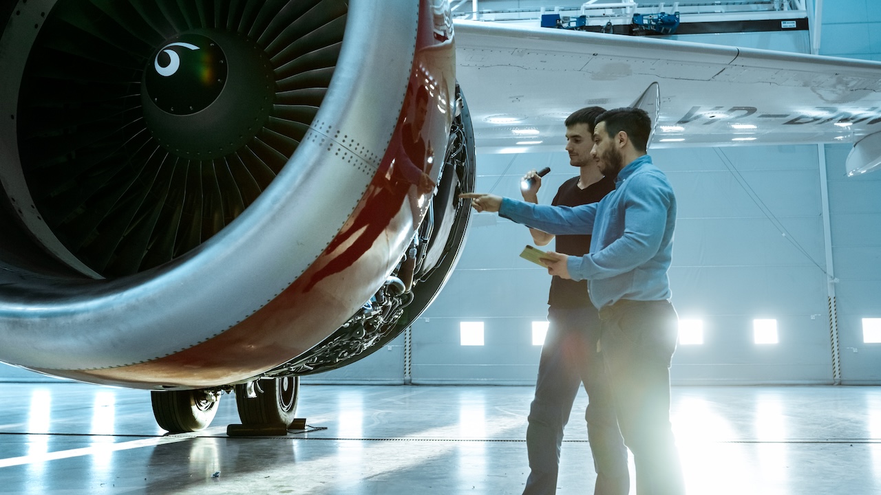 Bảo trì, sửa chữa và đại tu (MRO)