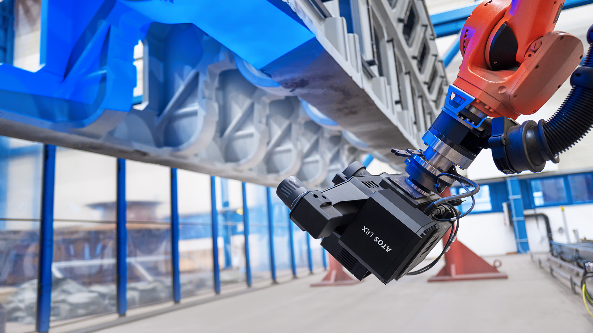 ZEISS ATOS LRX đang quét bộ phận đúc lớn để kiểm soát chất lượng thêm.